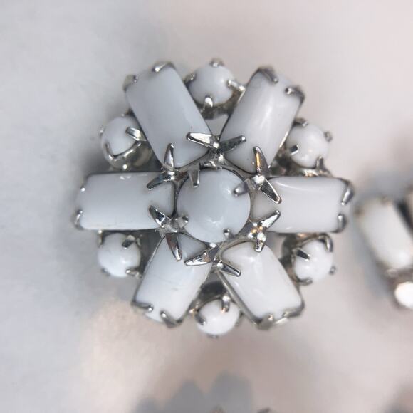 VTG Milk Glass, Rhinestone Clip-On Earrings 1950s Mid-Century Lot of 2 Pairs - Picture 3 of 7